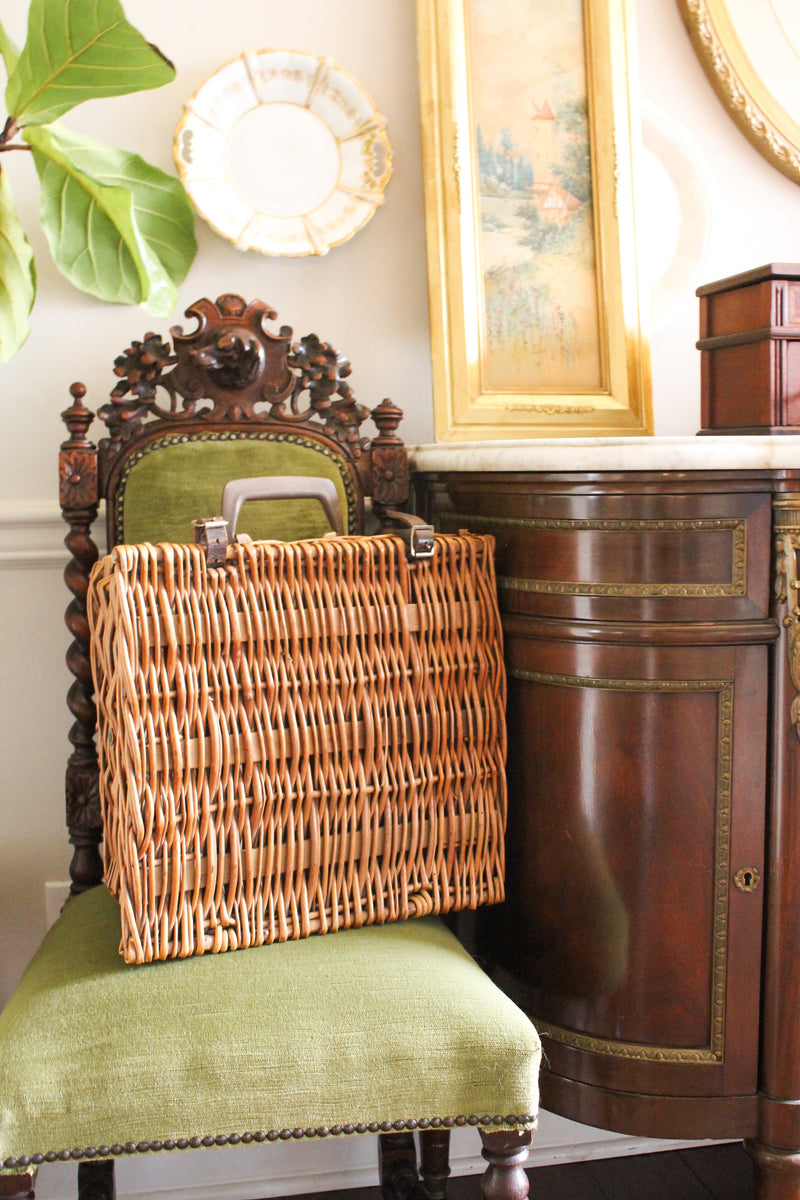 Vintage Wicker Picnic Hamper
