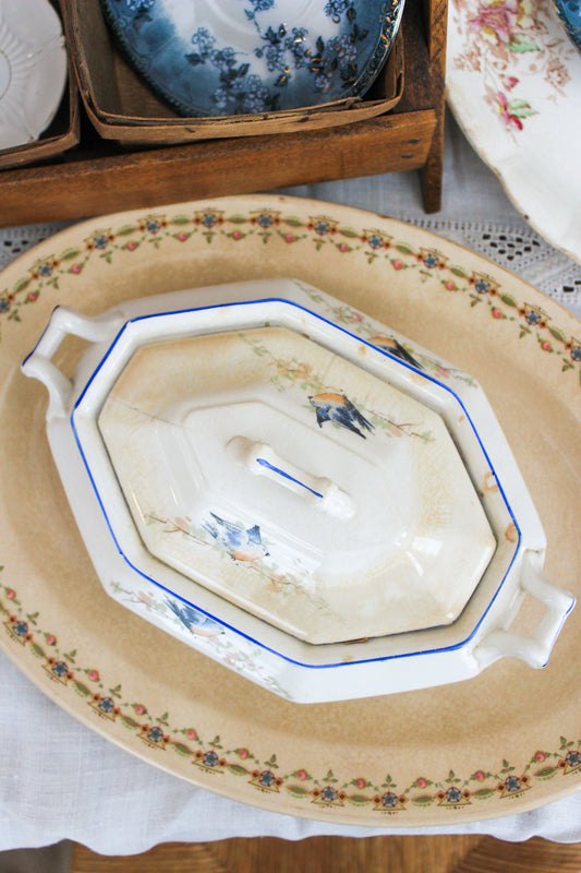 Vintage Homer Laughlin Bluebird Covered Vegetable Dish
