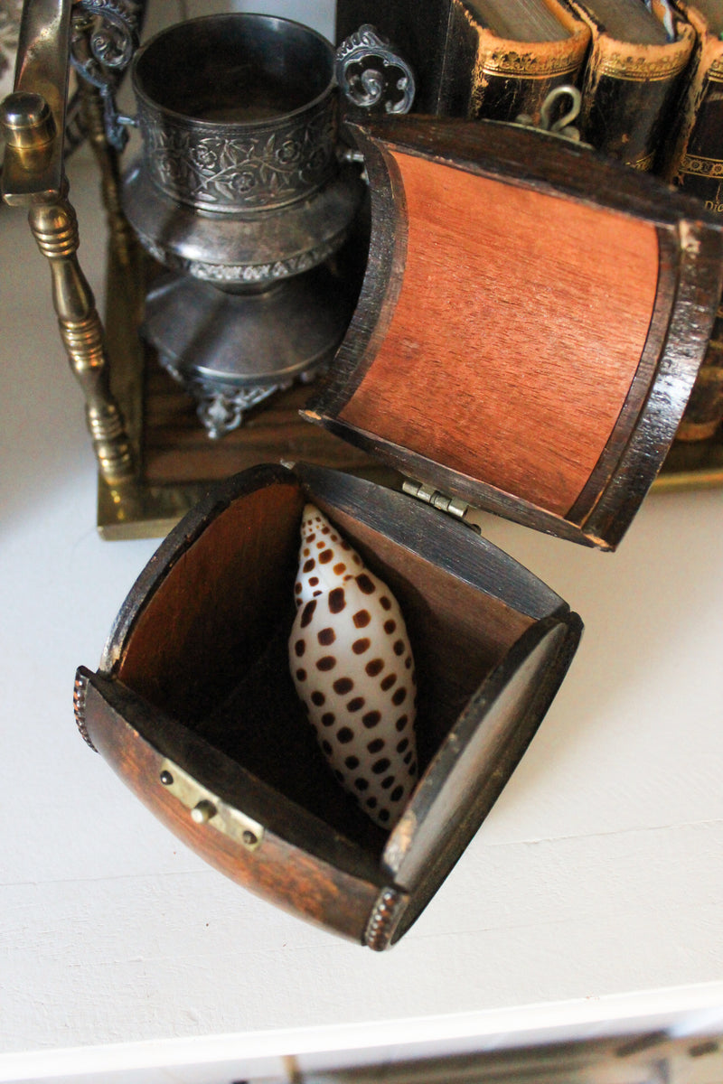 Victorian Barrel Caddy