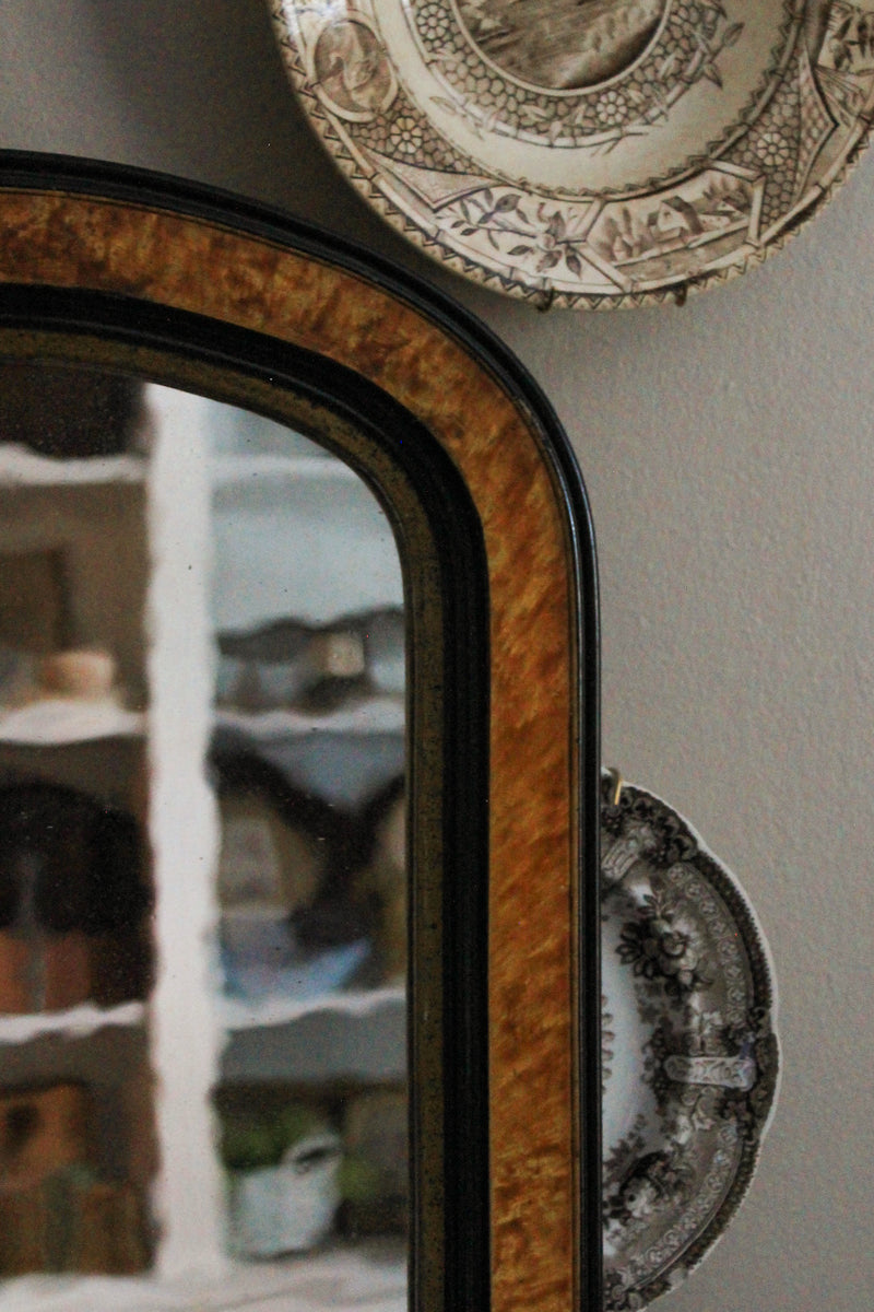 Antique Biedermeier-Style "American Plate" Wall Mirror – c. 1860–1890